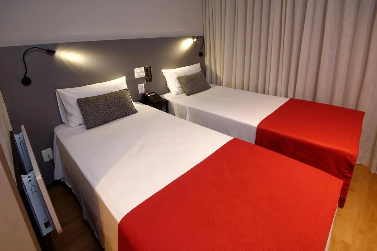 Golden Tower Express Berrini By Fenix Hoteis Sao Paulo