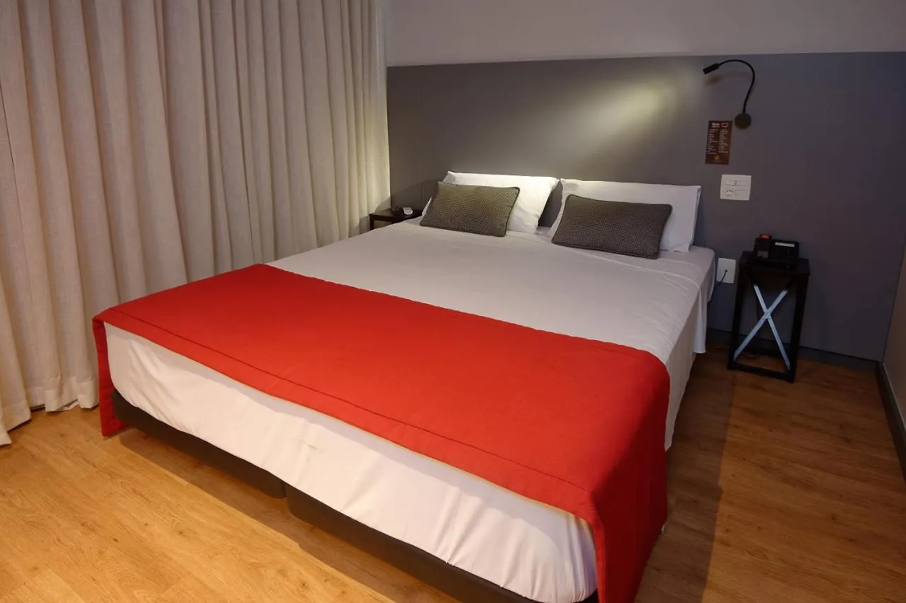 *** Hotel Golden Tower Express Berrini by Fênix Hotéis São Paulo Brasil