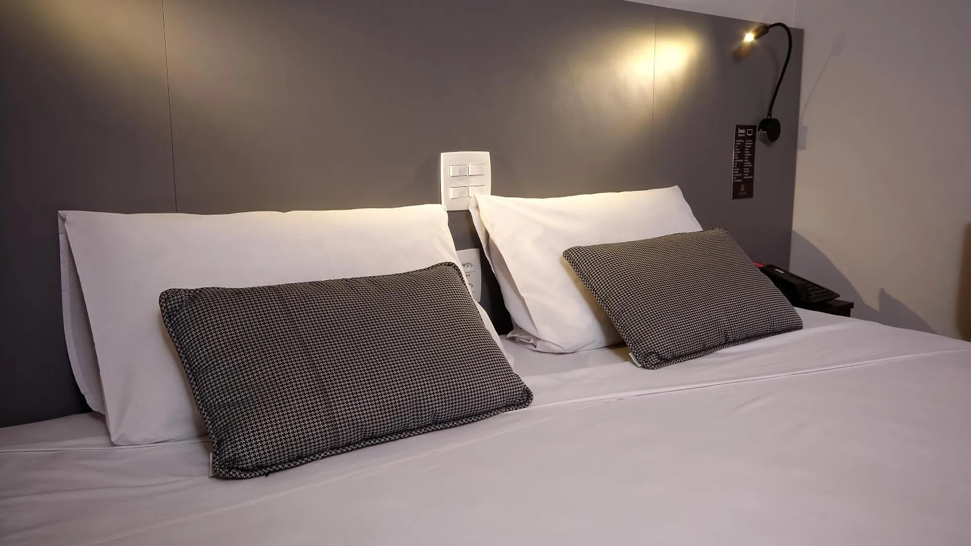 Hotel Golden Tower Express Berrini by Fênix Hotéis São Paulo
